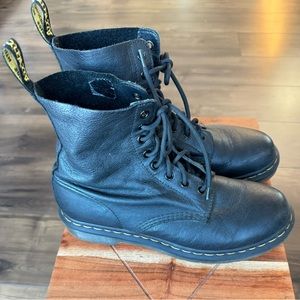 Dr Martens 1460 Pascal Virginia Leather Boots size 10